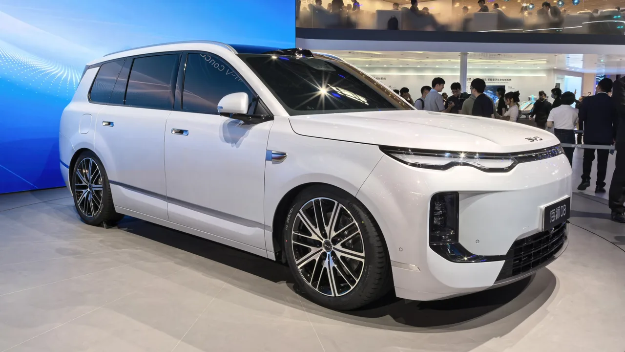 BYD Sealion 08 3