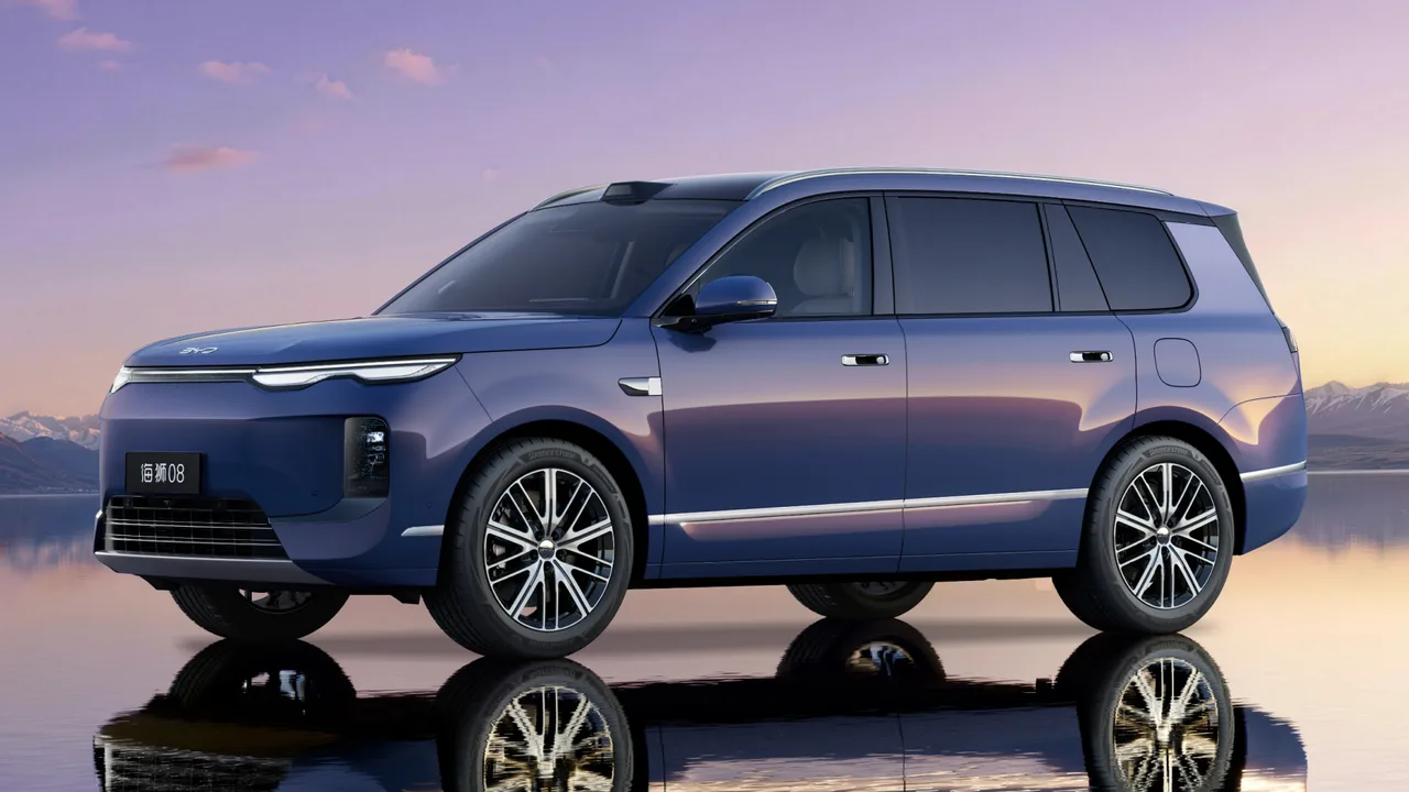 BYD Sealion 08