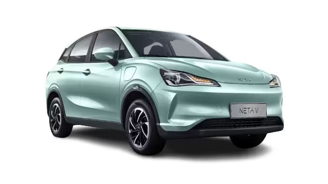 Hozon Neta V in Nepal