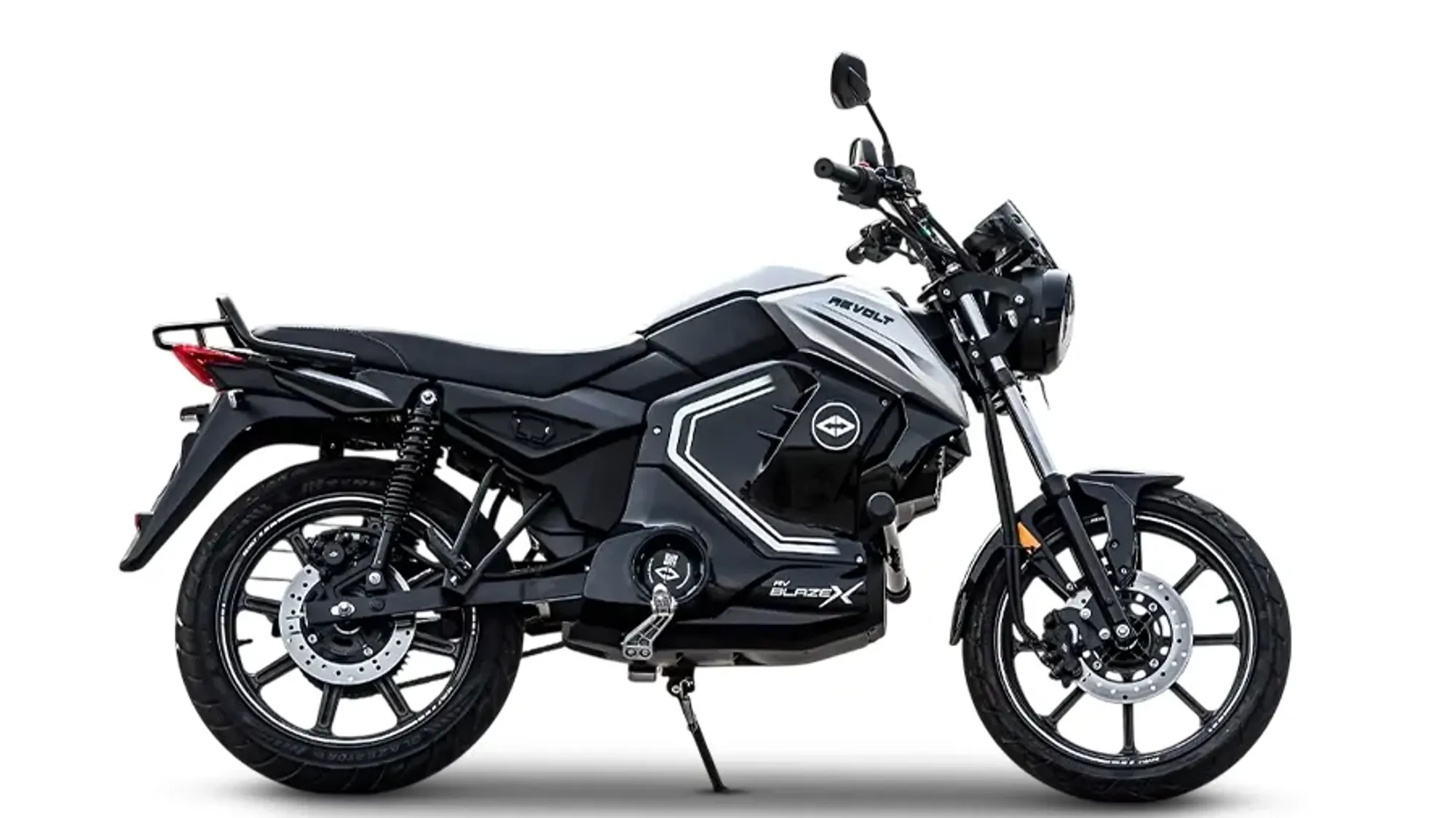 Revolt RV BlazeX - Photo 2