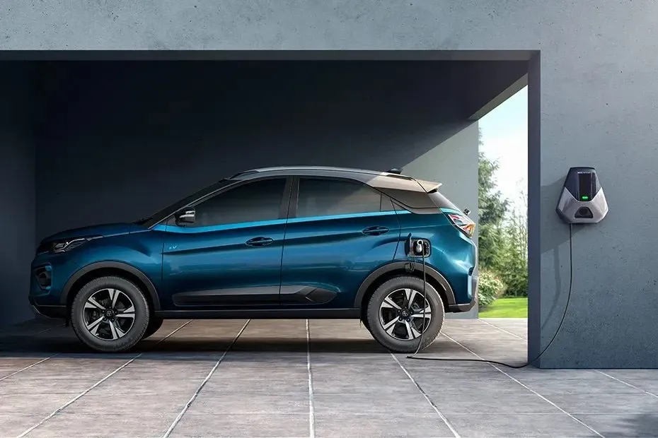 Tata Nexon EV - Photo 6