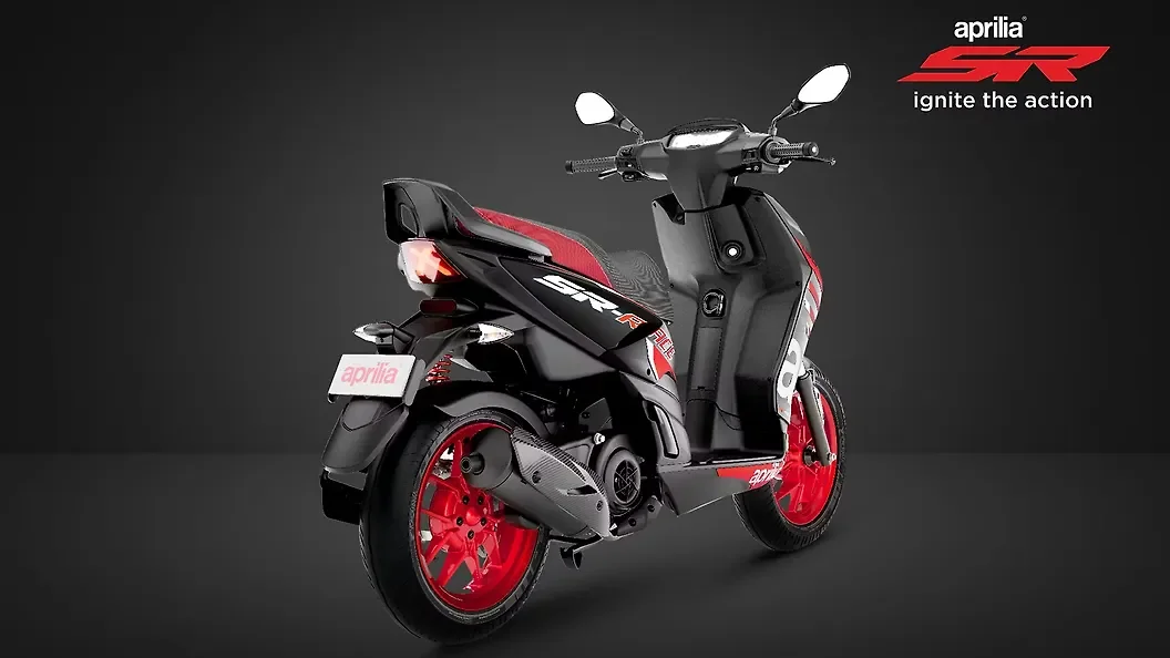 Aprilia SR 160 thumbnail 7