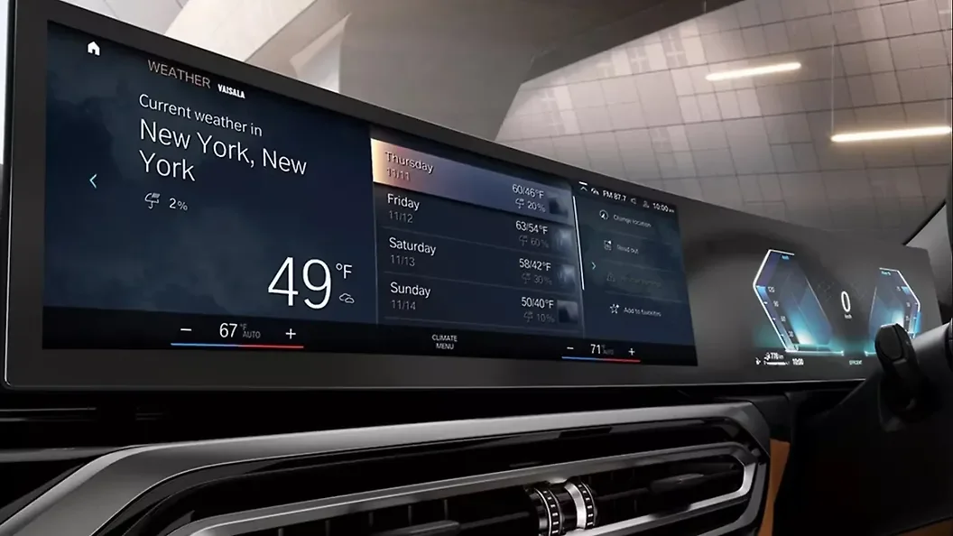 BMW 3 Series Luxury Edition thumbnail 6