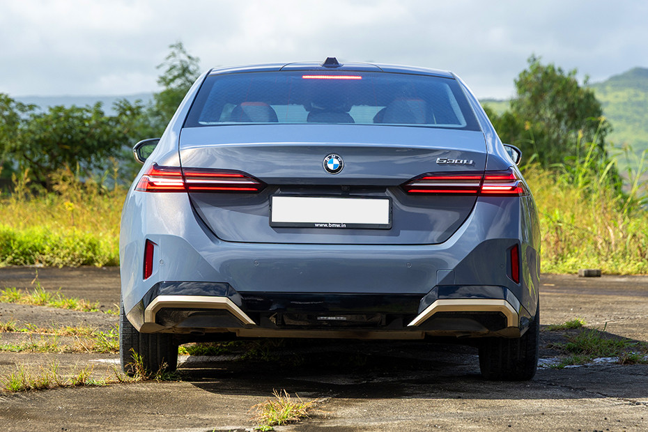 BMW 5 Series - Photo 7