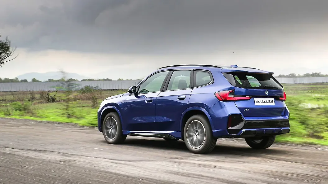 BMW X1 sDrive18d xLine thumbnail 4