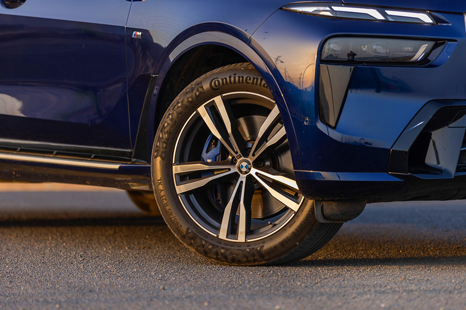 BMW X7 - Photo 11
