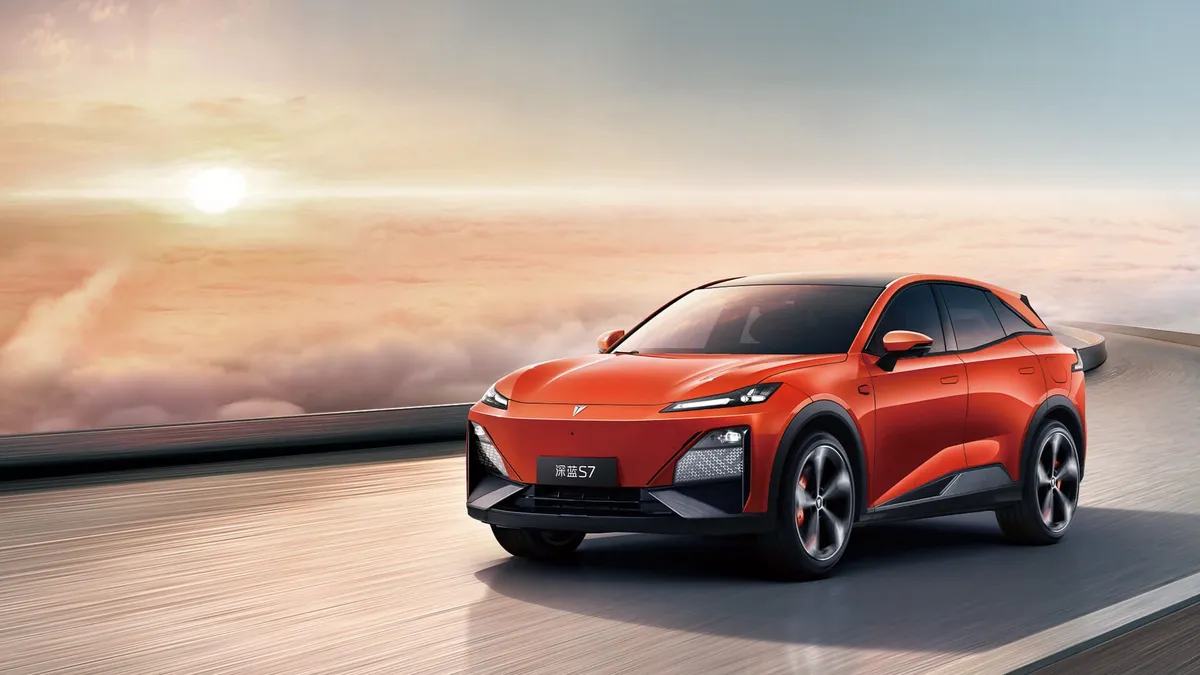 Deepal S07 S07 (66.8 kWh) thumbnail 2