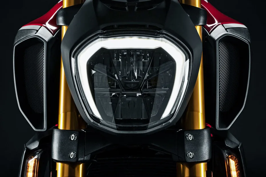 Ducati Diavel 1260 - Photo 2