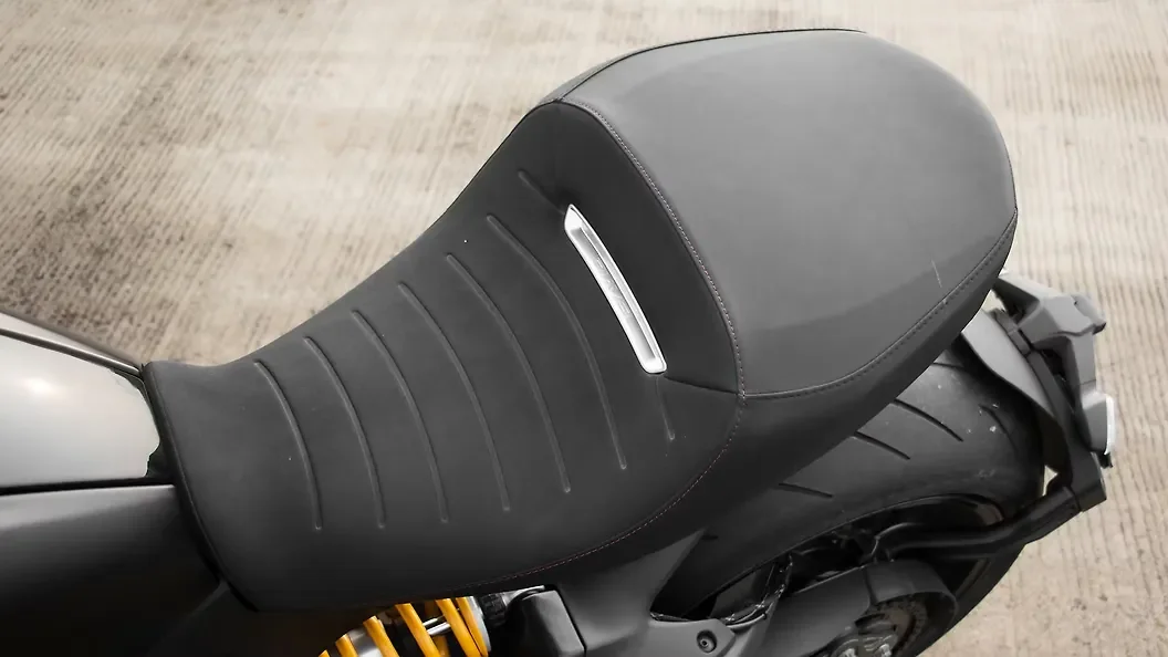 Ducati Diavel 1260 S thumbnail 4