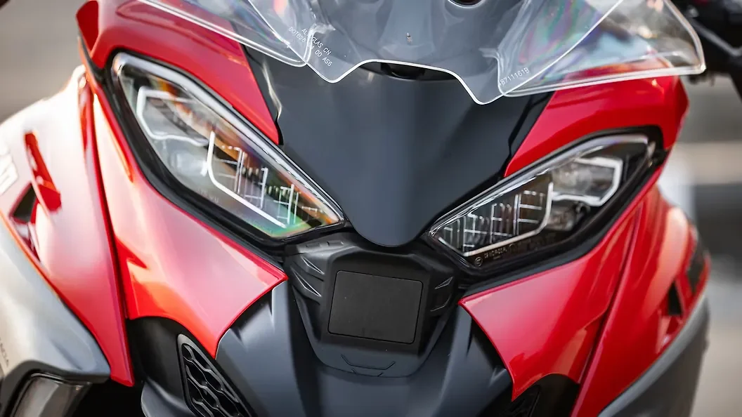Ducati Multistrada V4 thumbnail 5