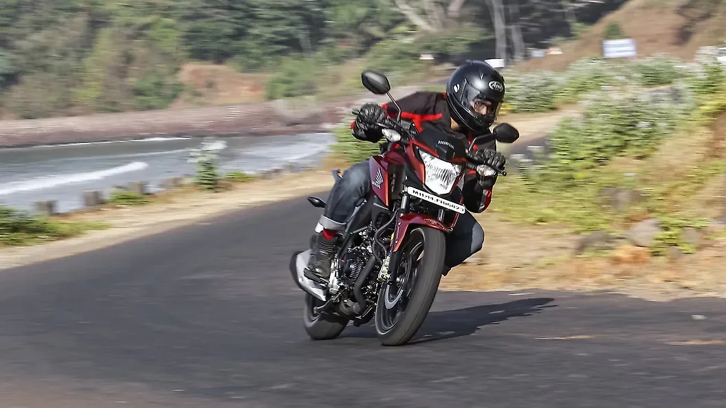 Honda CB Hornet - Photo 5
