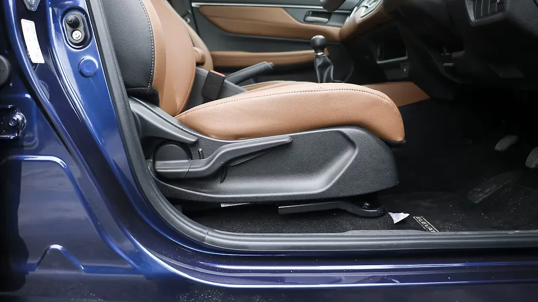 Honda Elevate SV MT thumbnail 3