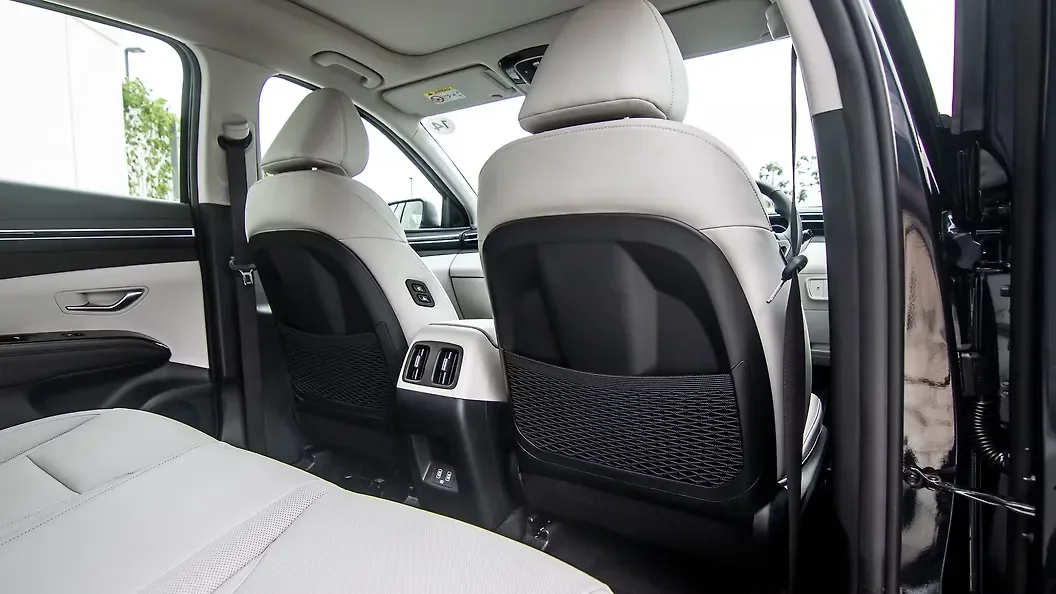 Hyundai Tucson GLX+ thumbnail 4