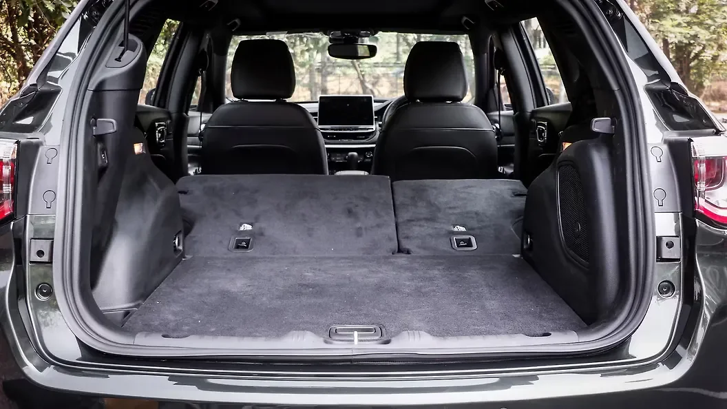 Jeep Compass Model S Diesel 4x2 AT thumbnail 6