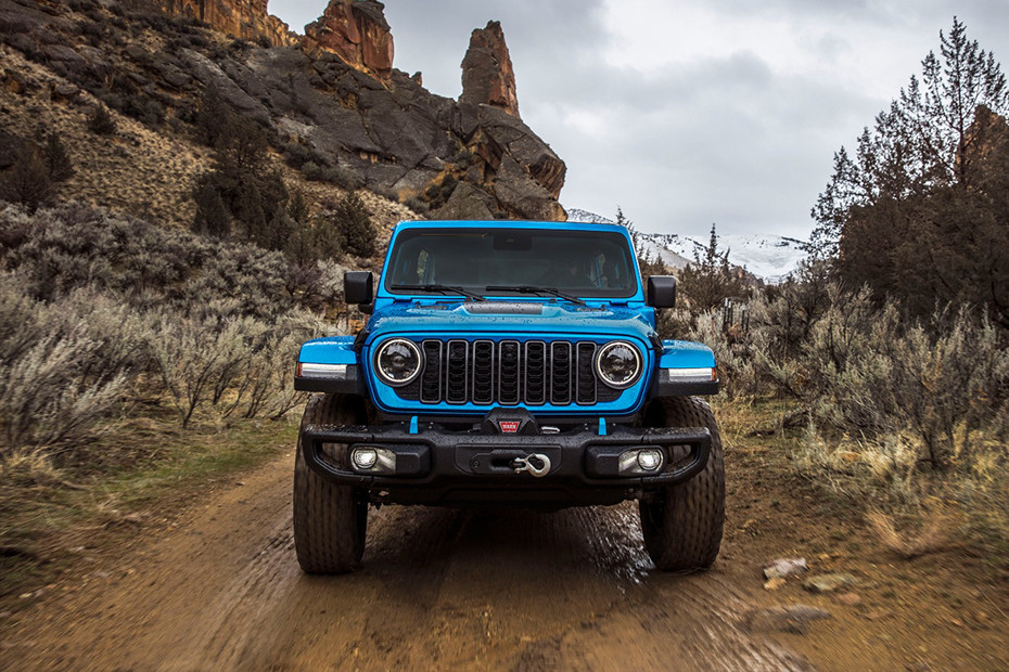 Jeep Wrangler Rubicon thumbnail 2