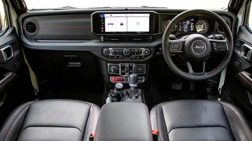 Jeep Wrangler Rubicon thumbnail 4