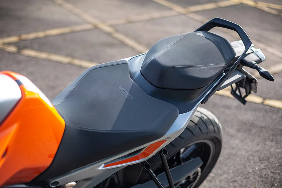 KTM DUKE 790 - Photo 5