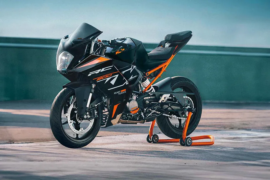 KTM RC 200 - Photo 3