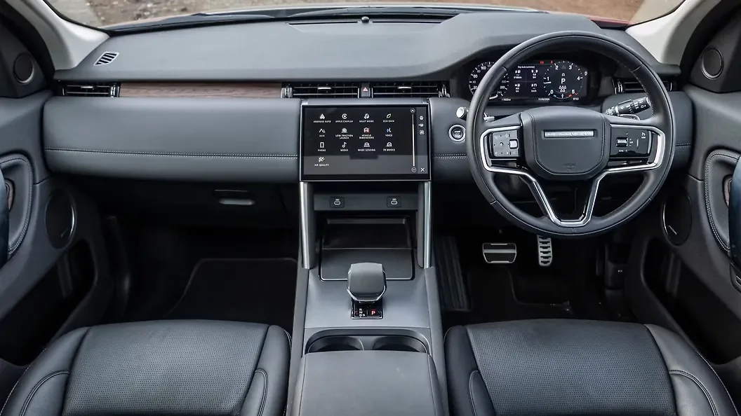 Land Rover Discovery Sport Dynamic SE thumbnail 2