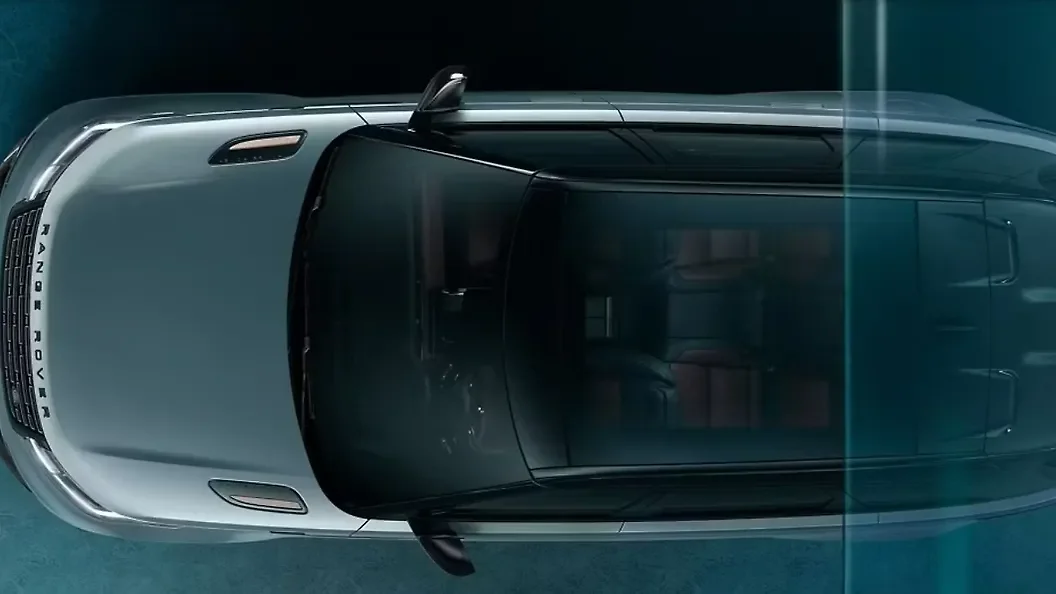 Land Rover Range Rover Velar Dynamic SE thumbnail 4