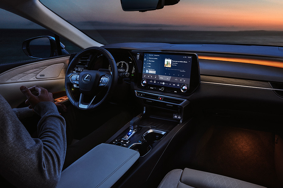 Lexus RX 350h Luxury thumbnail 8