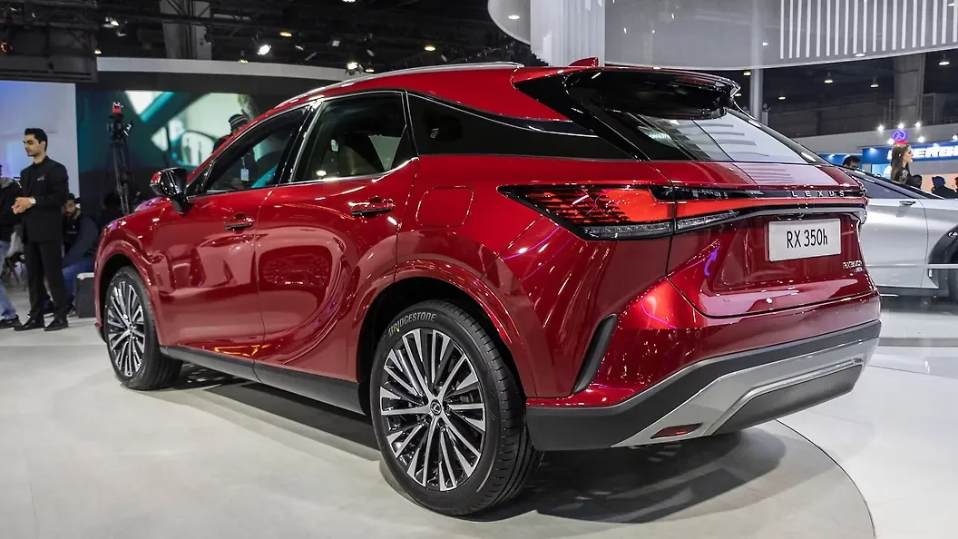Lexus RX 500h F Sport Performance thumbnail 4