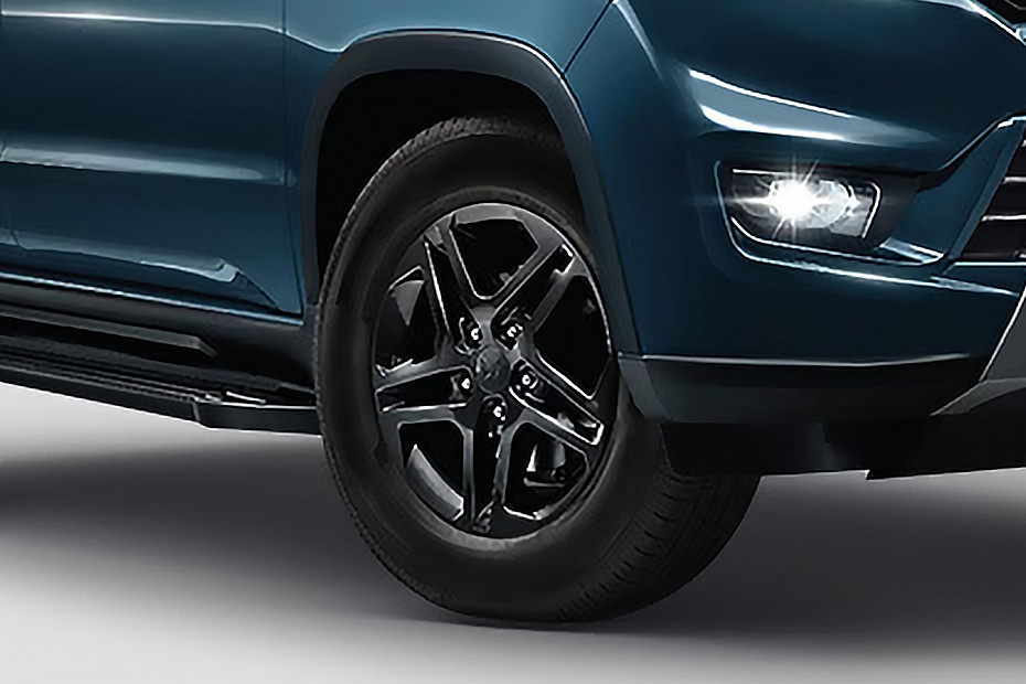Mahindra Bolero Neo N10 thumbnail 6