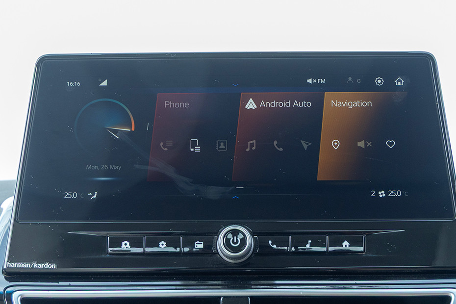 Mahindra XUV 3XO MX3 Petrol thumbnail 9