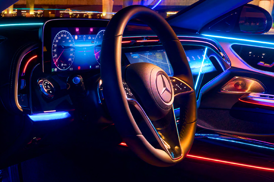 Mercedes benz E Class 220d AMG Line thumbnail 6