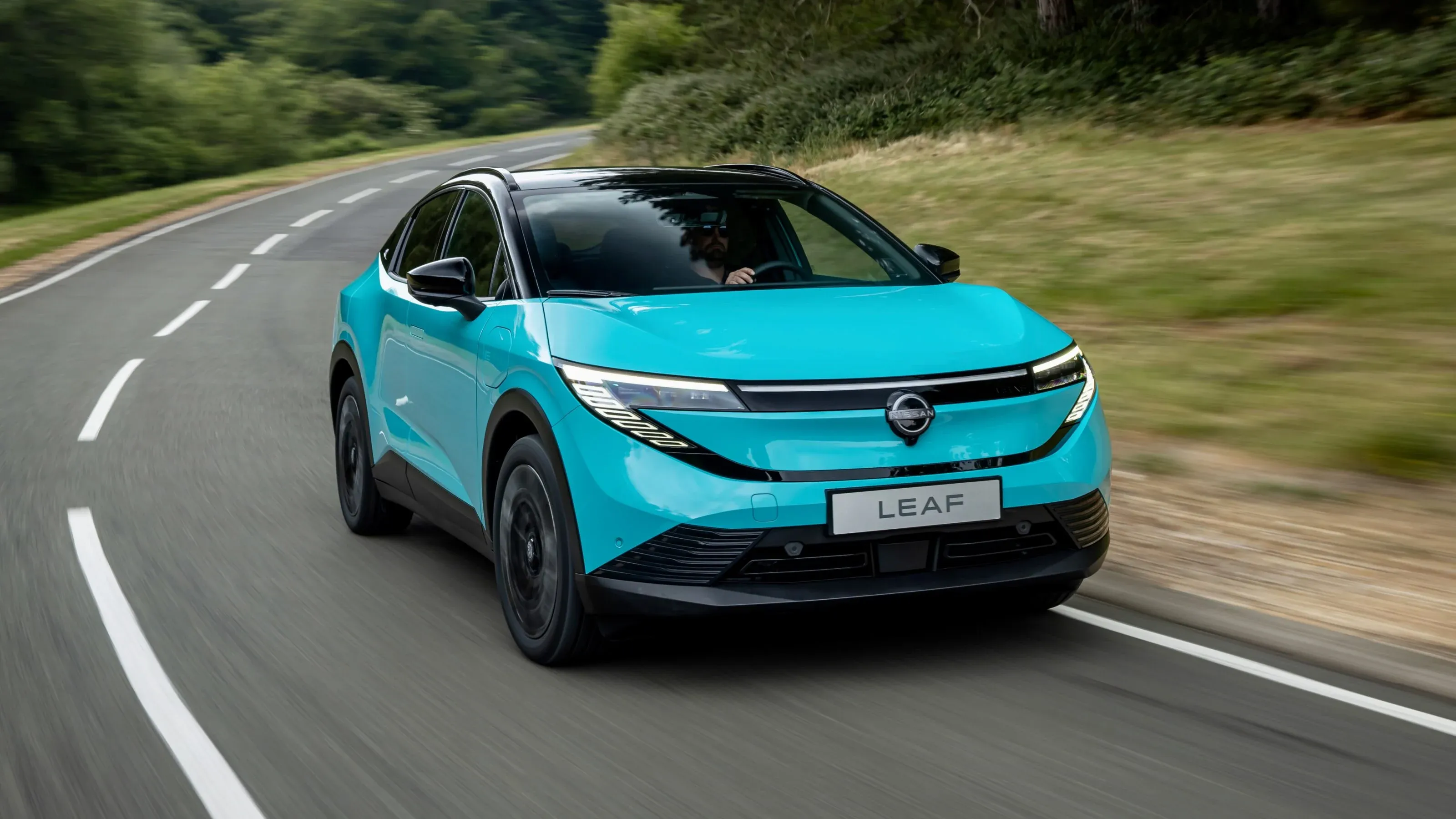 Nissan Leaf EV (40 kWh) thumbnail 2