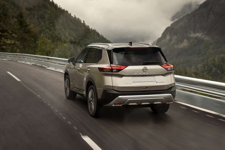 Nissan X Trail e-POWER (High Spec) thumbnail 2