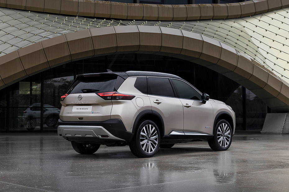 Nissan X Trail e-POWER (High Spec) thumbnail 3