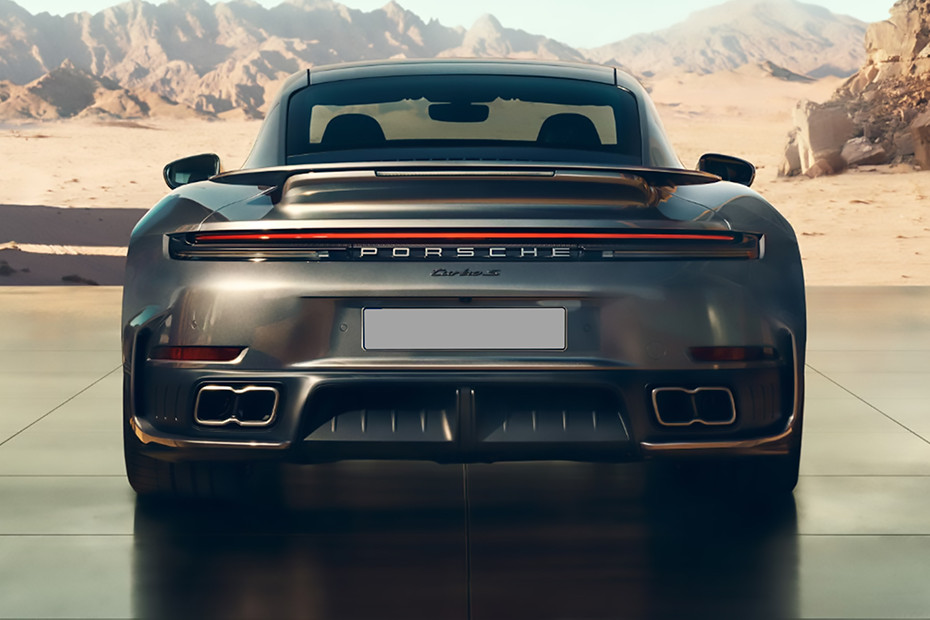 Porsche 911 Carrera GTS thumbnail 7
