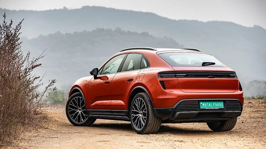 Porsche Macan (Base) thumbnail 5