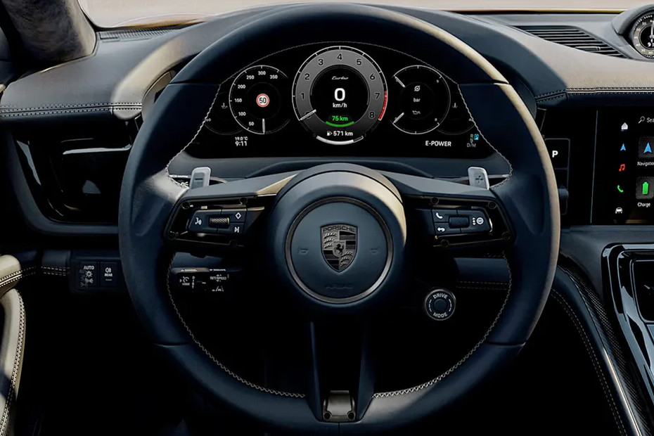 Porsche Panamera (Base) thumbnail 9