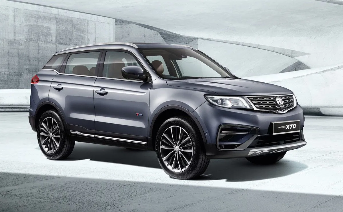 Proton X70 Executive 2WD thumbnail 2