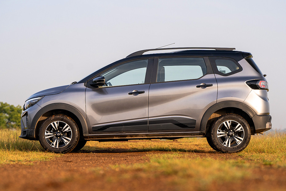 Renault Triber RXE thumbnail 4