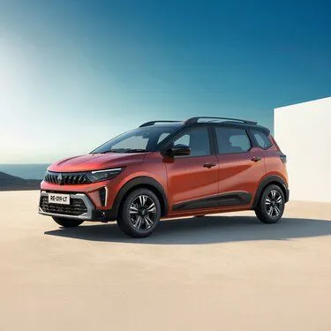 Renault Triber thumbnail 2