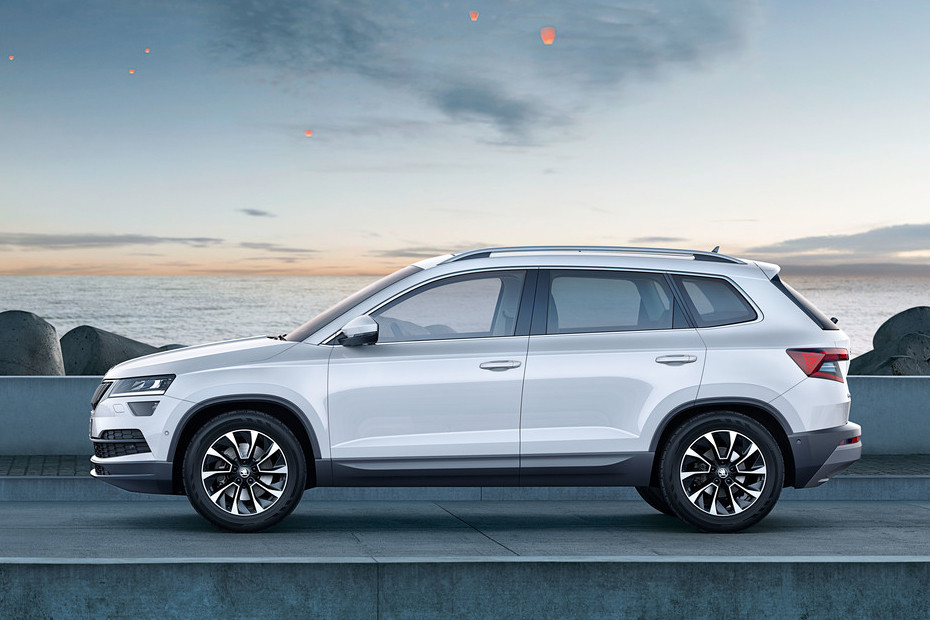 Skoda Karoq Style (Automatic) thumbnail 3