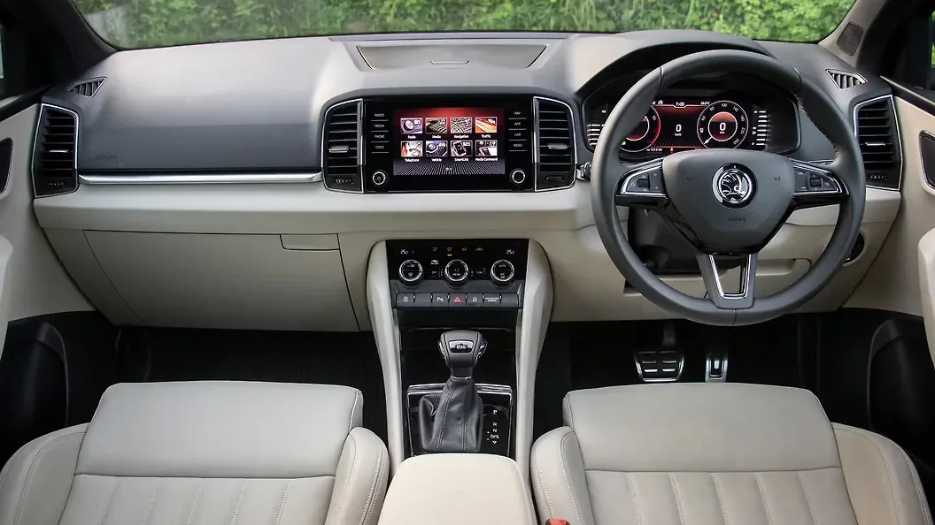 Skoda Karoq Style (Automatic) thumbnail 6