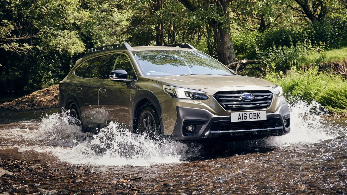Subaru Outback 2.5i-Touring EyeSight thumbnail 2