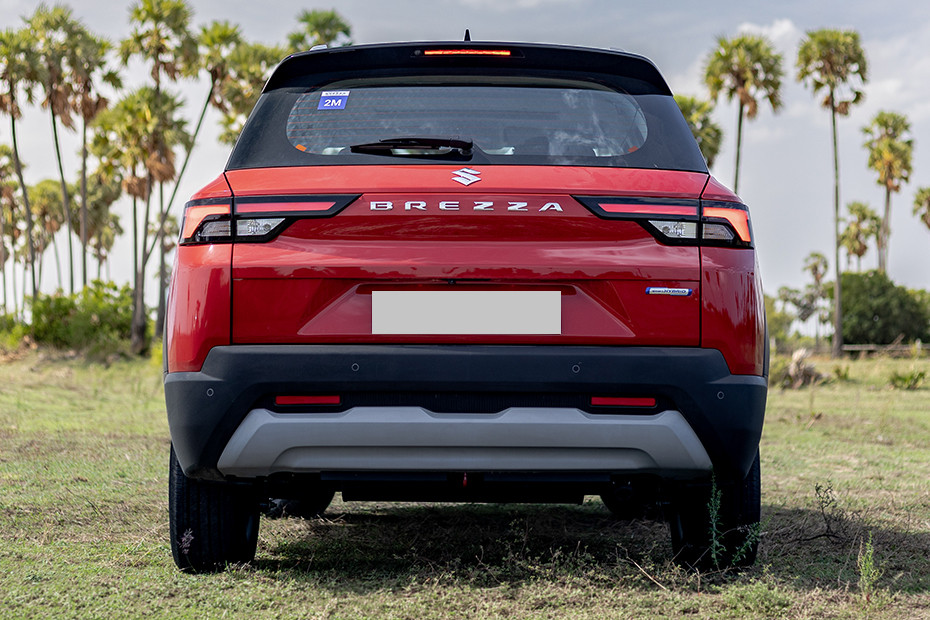 Suzuki Brezza LXi thumbnail 7