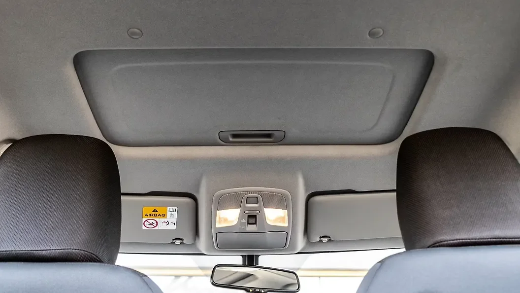Suzuki Brezza LXi thumbnail 6