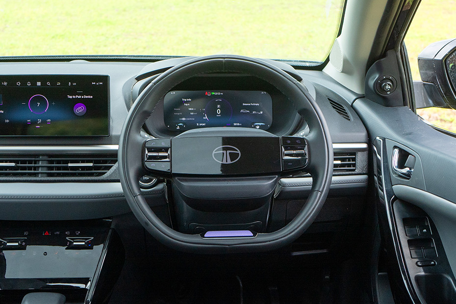 Tata Nexon XE (Smart) thumbnail 10