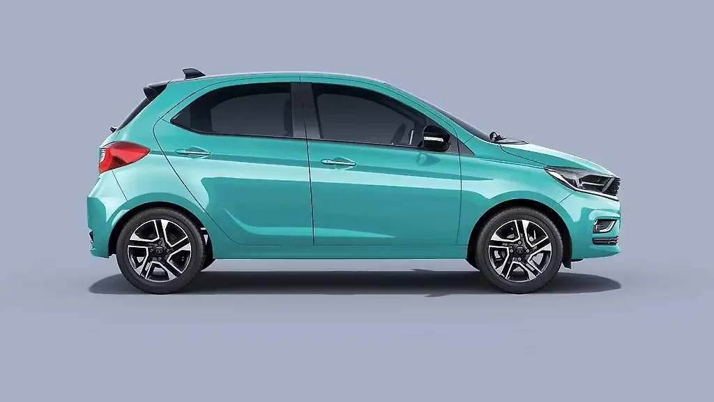 Tata Tiago XT thumbnail 6