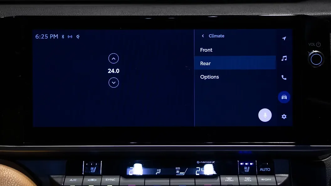 Toyota Camry Hybrid Electric thumbnail 3