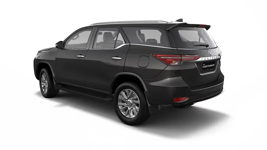Toyota Fortuner Manual Transmission thumbnail 3