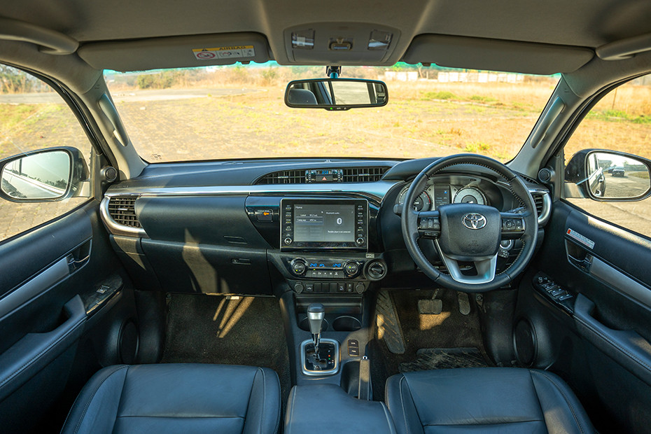 Toyota Hilux 2.8L MT thumbnail 9