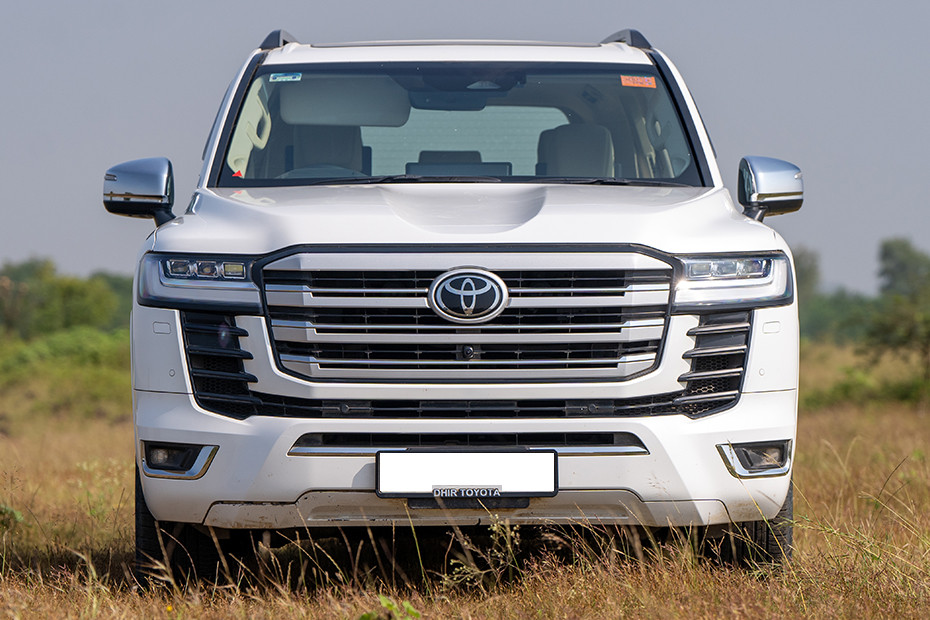 Toyota Land Cruiser 300 Land Cruiser 300 (Diesel) thumbnail 3