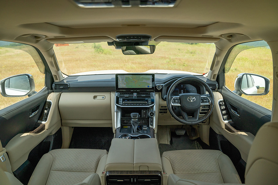 Toyota Land Cruiser 300 Land Cruiser 300 (Diesel) thumbnail 9